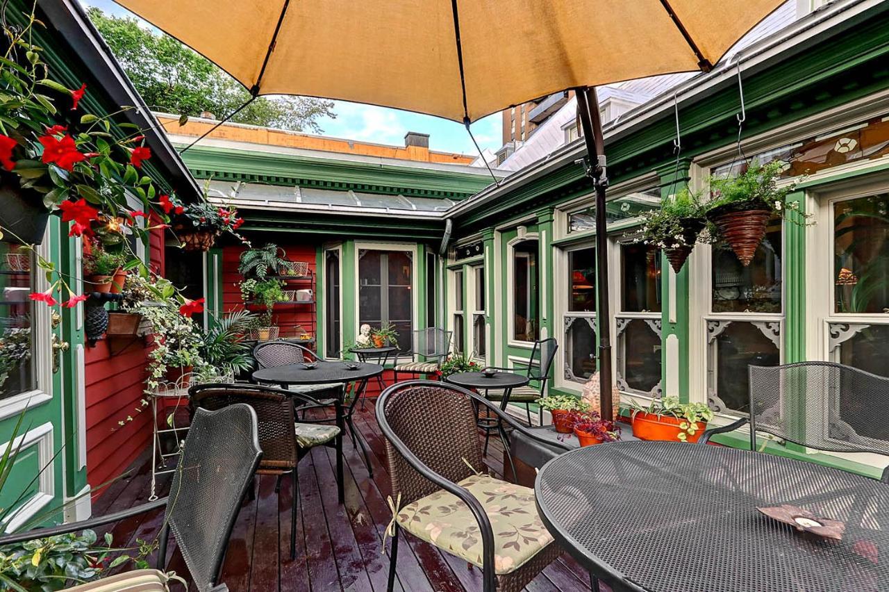 Auberge J.A Moisan Квебек Екстер'єр фото